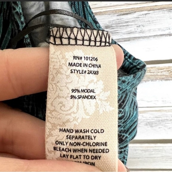 SOFT SURROUNDINGS Sorrento Stretch Jersey Pant Jumpsuit Green Leaves Tropical M - Picture 6 of 8